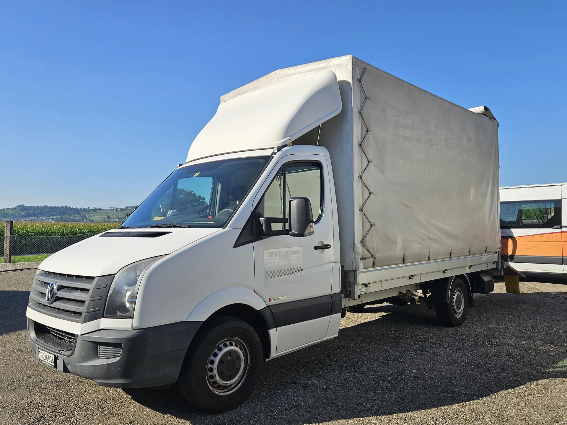 VW Crafter (Plane)